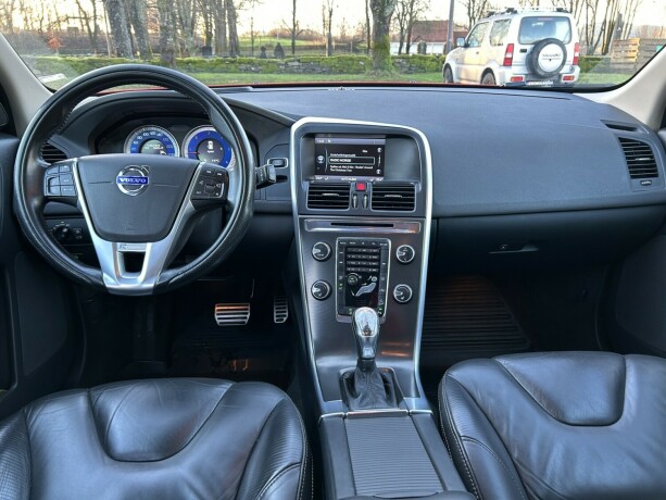 volvo-xc-60-diesel-2013-big-17