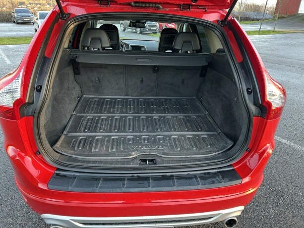 volvo-xc-60-diesel-2013-big-9