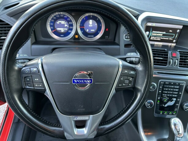 volvo-xc-60-diesel-2013-big-21