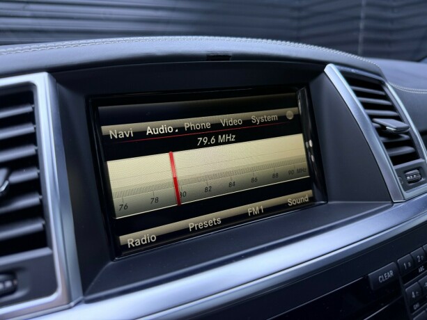 mercedes-benz-gl-bensin-2014-big-21