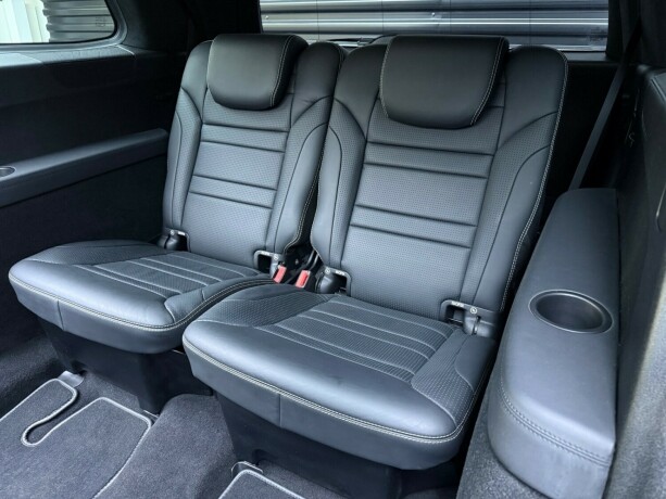 mercedes-benz-gl-bensin-2014-big-34