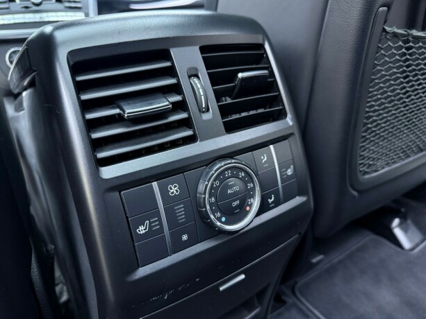 mercedes-benz-gl-bensin-2014-big-32