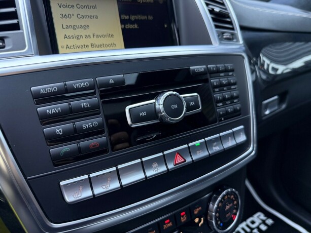 mercedes-benz-gl-bensin-2014-big-23