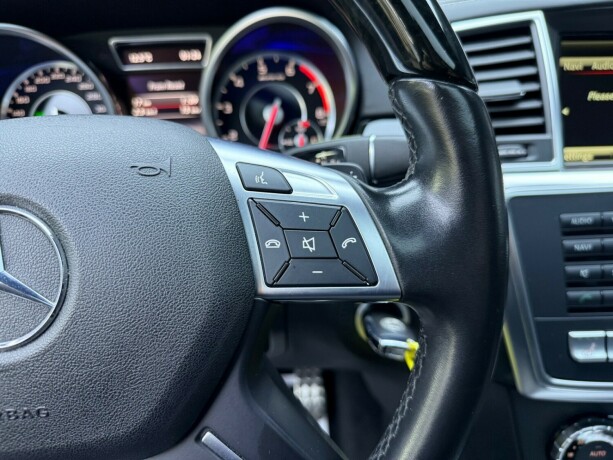 mercedes-benz-gl-bensin-2014-big-15