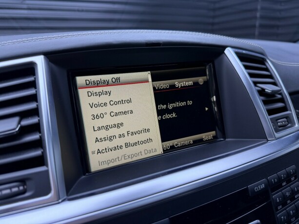 mercedes-benz-gl-bensin-2014-big-22