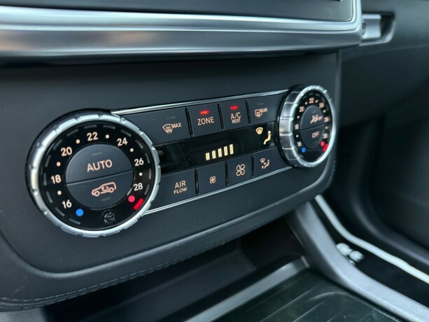 mercedes-benz-gl-bensin-2014-big-24