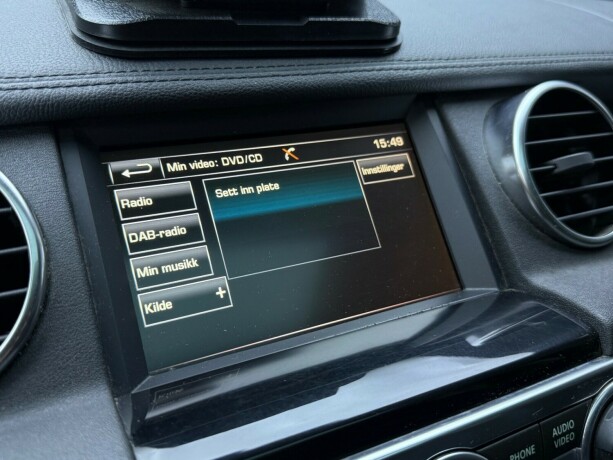 land-rover-discovery-diesel-2015-big-18