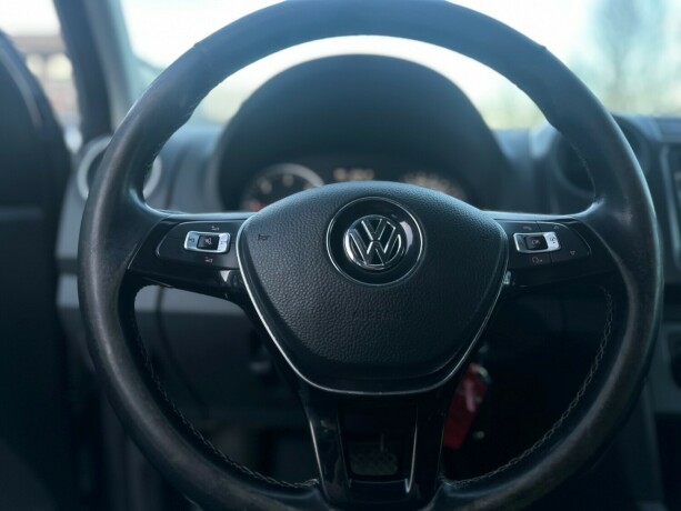 volkswagen-amarok-diesel-2015-big-18