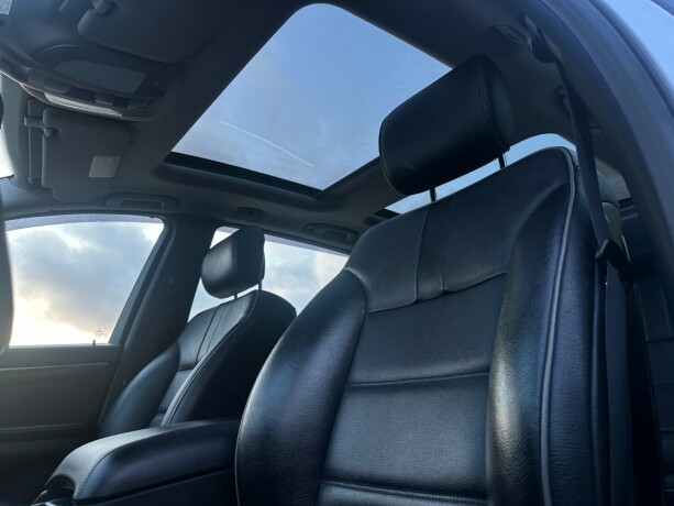 mercedes-benz-r-klasse-diesel-2010-big-11