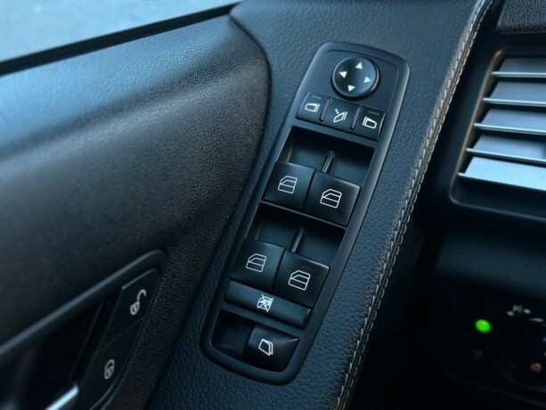 mercedes-benz-r-klasse-diesel-2010-big-34