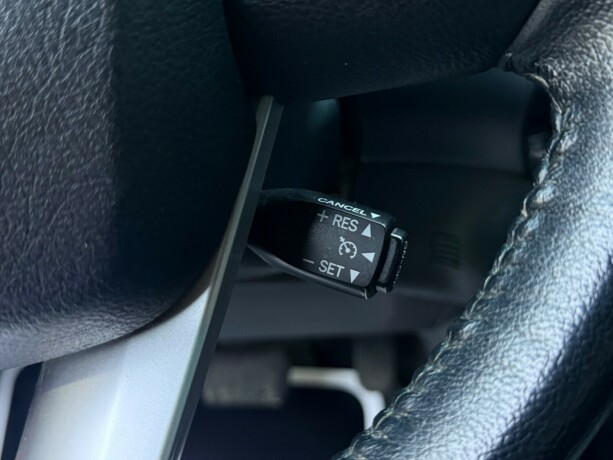 toyota-hilux-diesel-2017-big-15