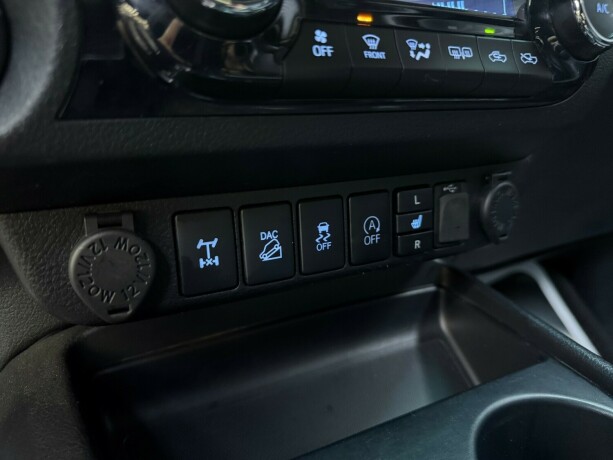 toyota-hilux-diesel-2017-big-26