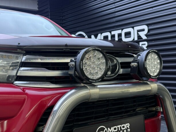 toyota-hilux-diesel-2017-big-3