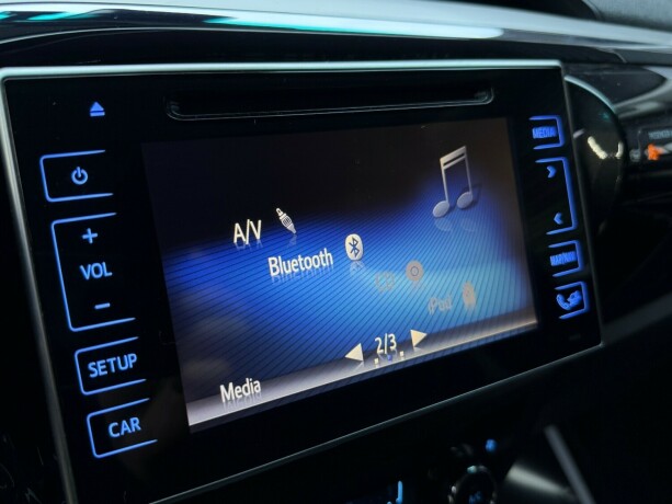 toyota-hilux-diesel-2017-big-18