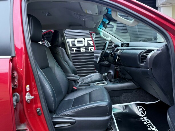 toyota-hilux-diesel-2017-big-30