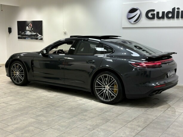 porsche-panamera-elektrisitetbensin-2018-big-6