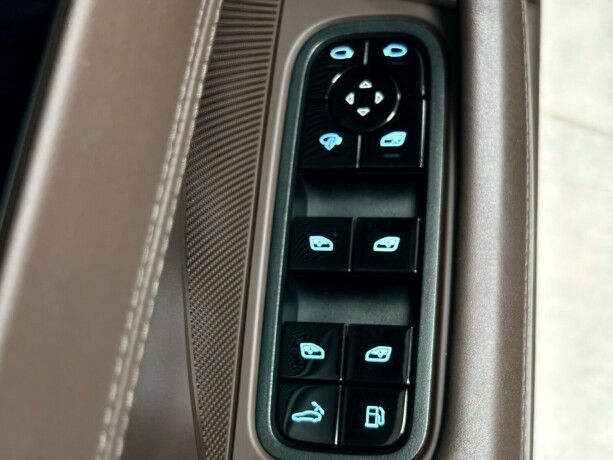 porsche-panamera-elektrisitetbensin-2018-big-11