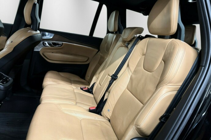 volvo-xc-90-diesel-2016-big-16