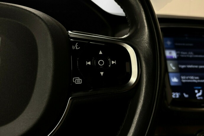 volvo-xc-90-diesel-2016-big-22