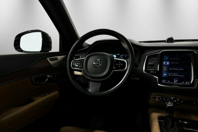 volvo-xc-90-diesel-2016-big-19