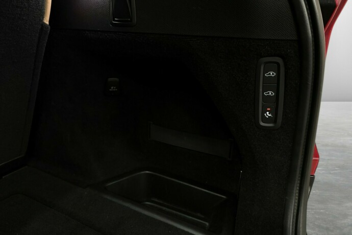 volvo-xc-90-diesel-2016-big-11