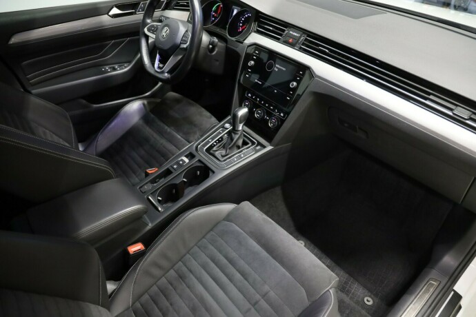 volkswagen-passat-elektrisitetbensin-2020-big-9