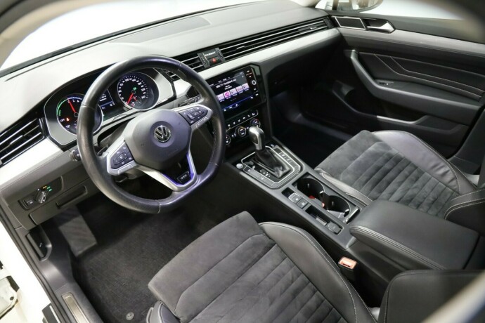 volkswagen-passat-elektrisitetbensin-2020-big-6