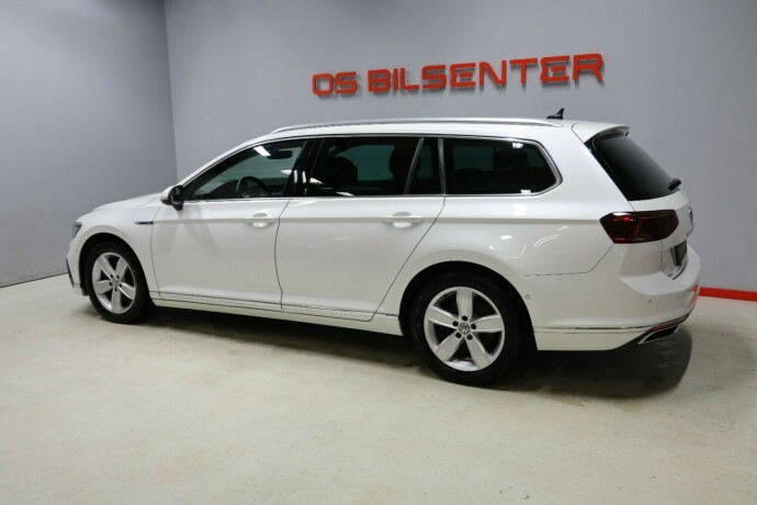 volkswagen-passat-elektrisitetbensin-2020-big-5