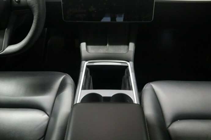 tesla-model-3-elektrisitet-2021-big-16