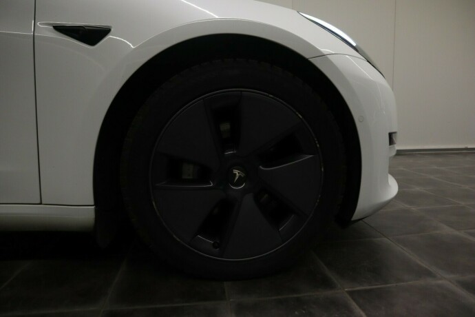 tesla-model-3-elektrisitet-2021-big-40