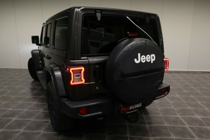 jeep-wrangler-diesel-2020-big-2