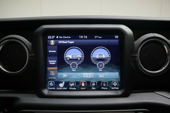 jeep-wrangler-diesel-2020-big-25