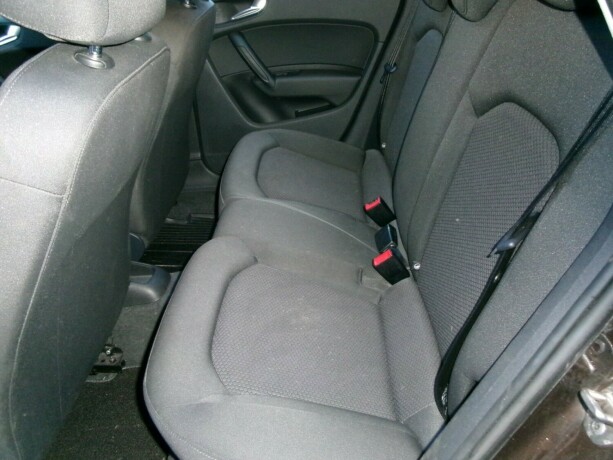 audi-a1-bensin-2013-big-8