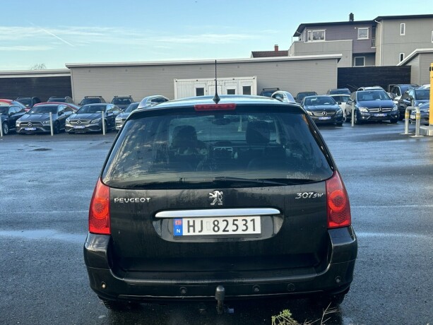 peugeot-307-diesel-2008-big-4