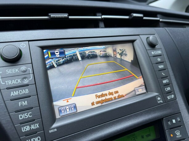 toyota-prius-elektrisitetbensin-2013-big-21