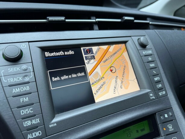 toyota-prius-elektrisitetbensin-2013-big-19