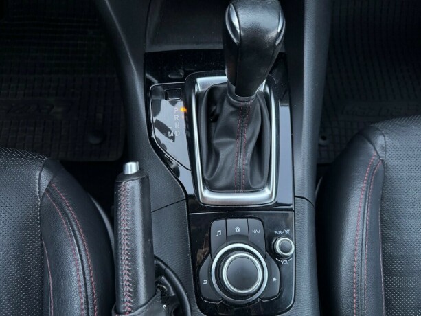 mazda-3-diesel-2014-big-17