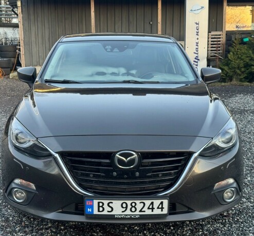 mazda-3-diesel-2014-big-1