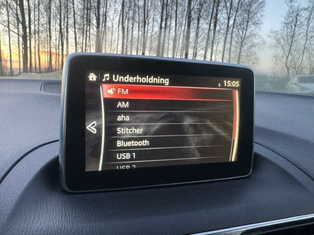 mazda-3-diesel-2014-big-24