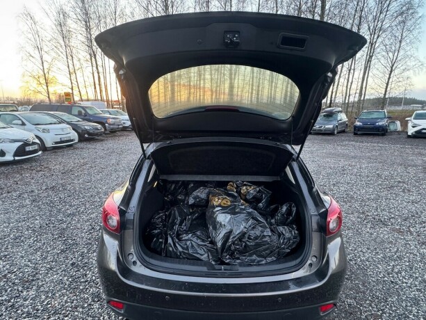 mazda-3-diesel-2014-big-12