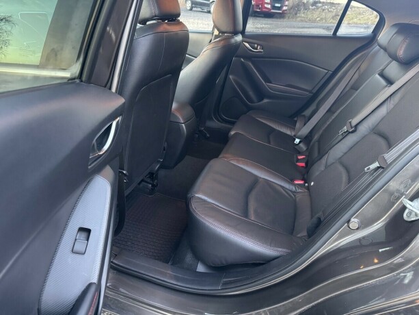 mazda-3-diesel-2014-big-9