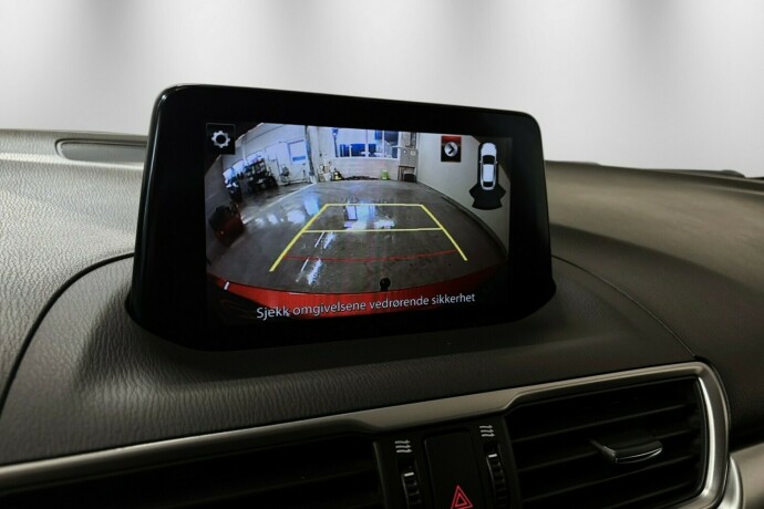 mazda-3-bensin-2018-big-25