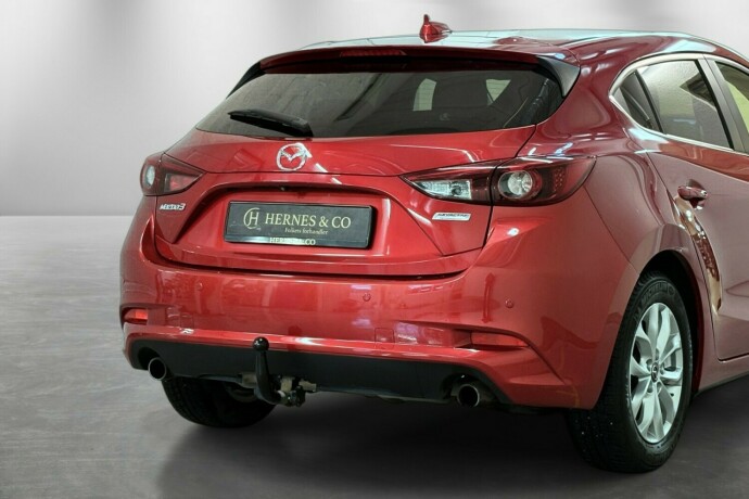 mazda-3-bensin-2018-big-6