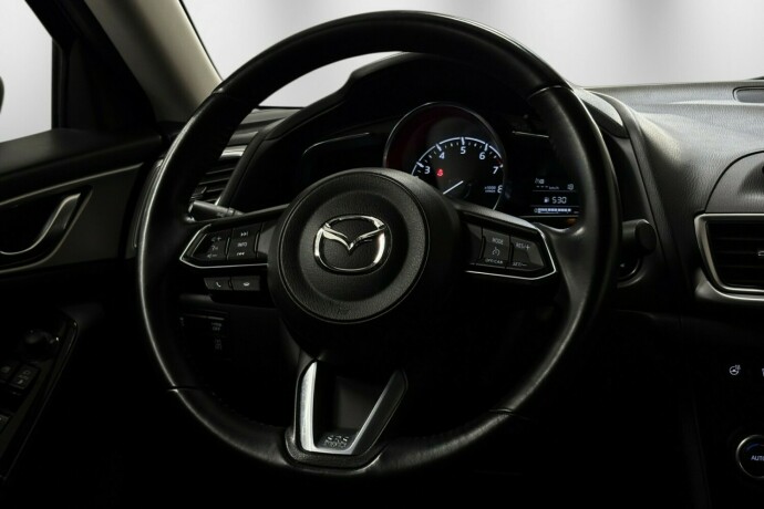 mazda-3-bensin-2018-big-16