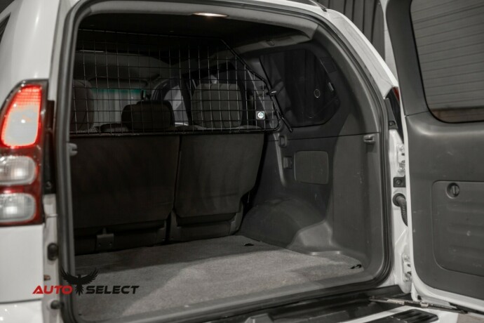 toyota-land-cruiser-diesel-2009-big-10