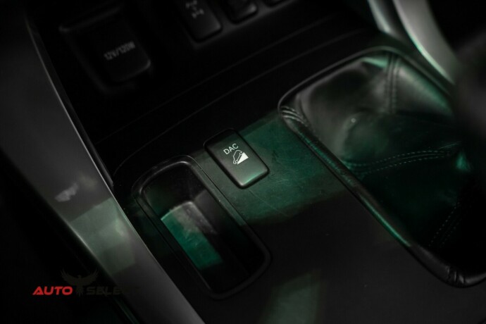 toyota-land-cruiser-diesel-2009-big-33