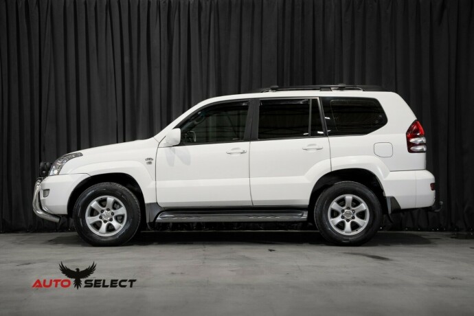 toyota-land-cruiser-diesel-2009-big-7