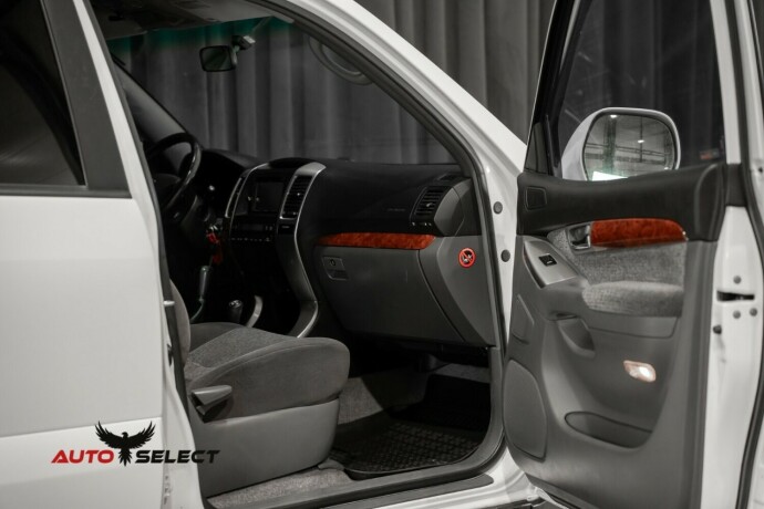 toyota-land-cruiser-diesel-2009-big-16