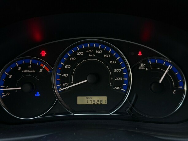 subaru-impreza-diesel-2011-big-15