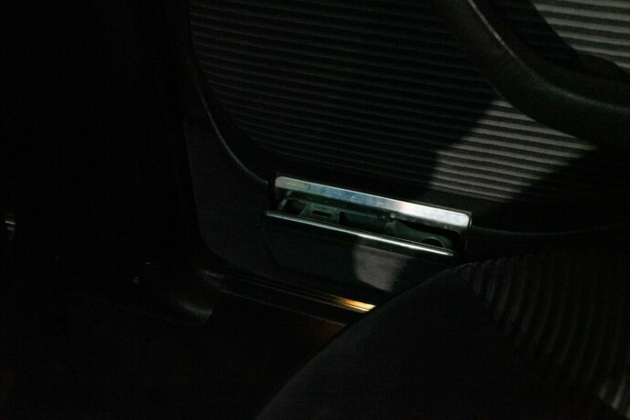 mercedes-benz-s-klasse-bensin-1985-big-15